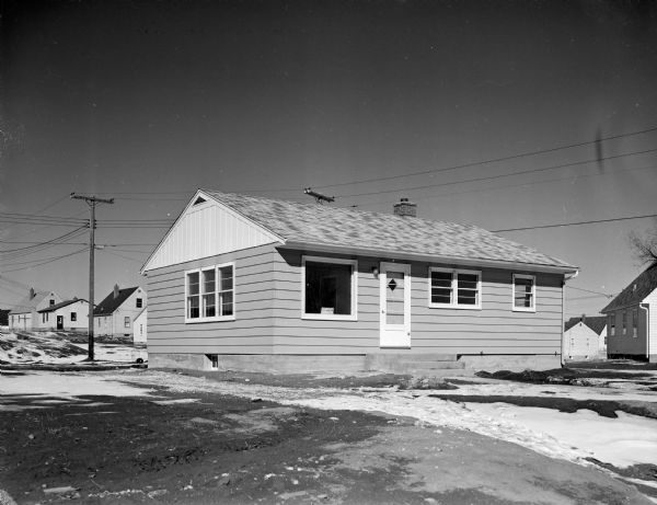 photo of house from 1940s Madison